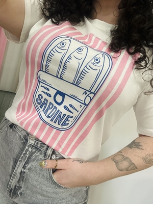 CAMISETA SARDINA ROSA - Imagen 2