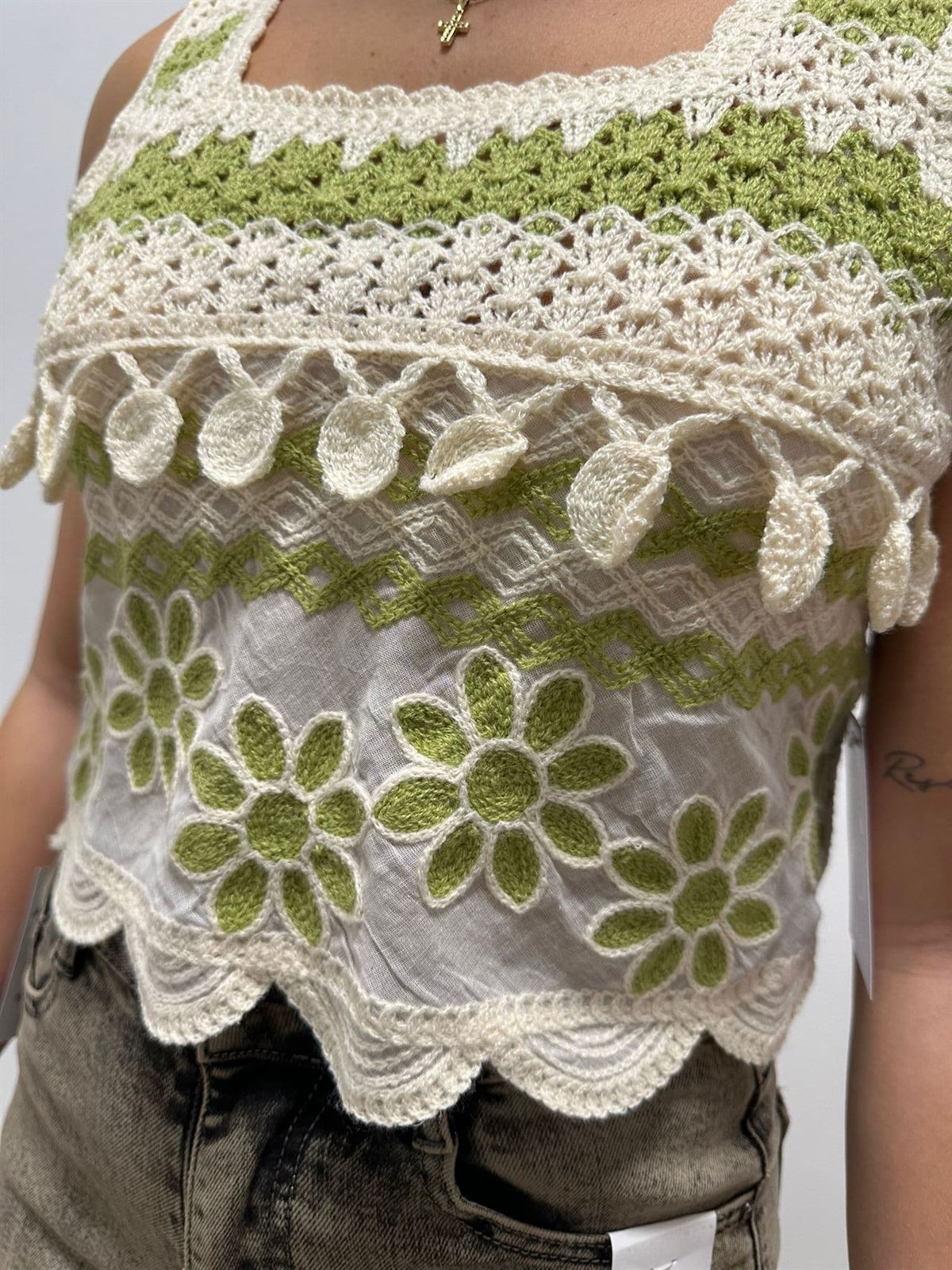 TOP CROCHET FLORES - Imagen 5